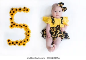 5-month-old-baby-girl-260nw-2031470714